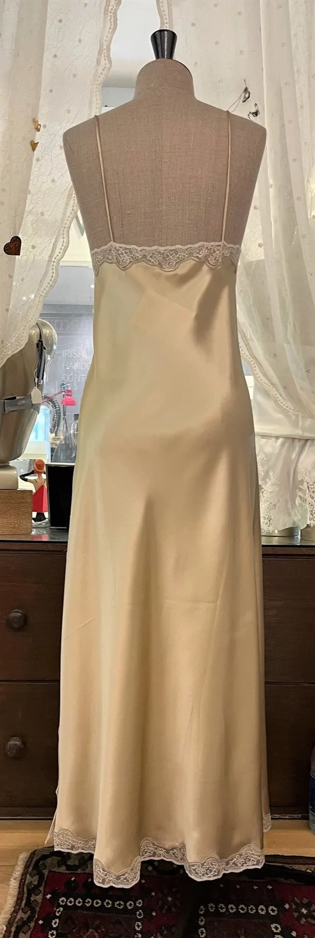 Grace Full Length Nightgown (in stock, 3-day dispatch)